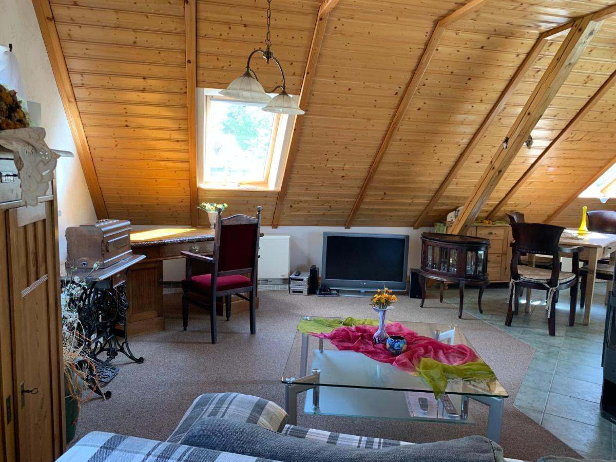 „Rentmeisterhaus Basedow“ Basedow  Kültér fotó