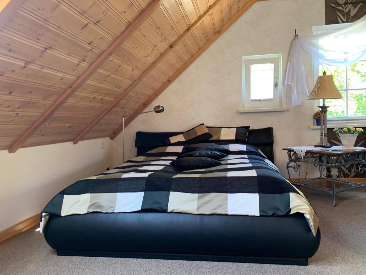„Rentmeisterhaus Basedow“ Basedow  Kültér fotó